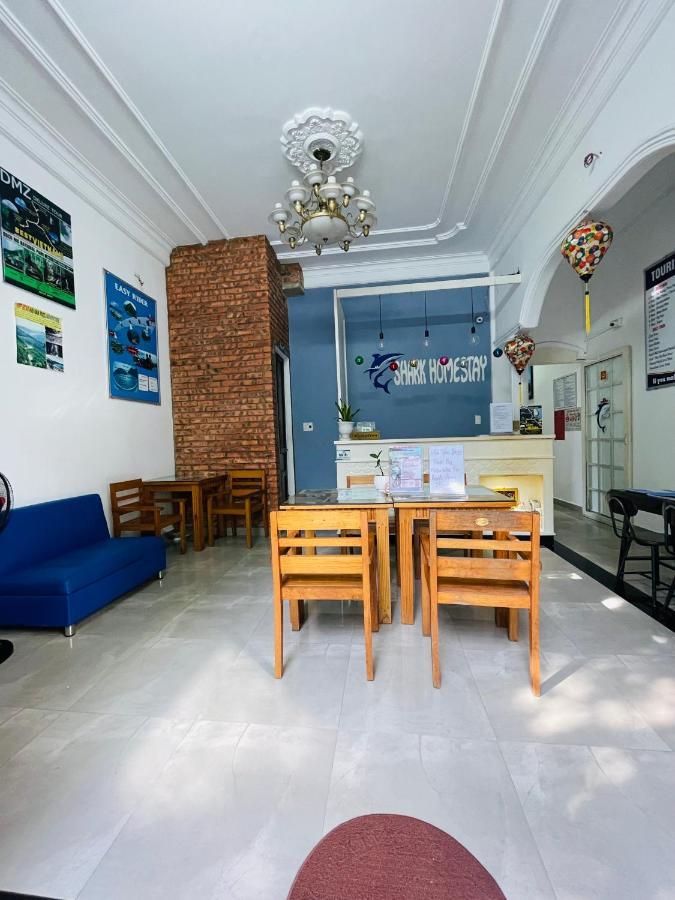 Shark Hostel Хюэ Экстерьер фото