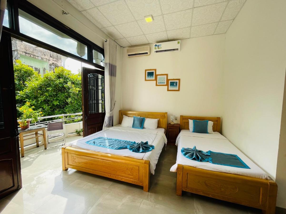 Shark Hostel Хюэ Экстерьер фото